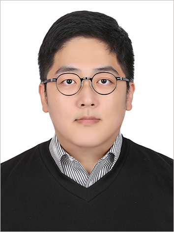 이 홍 철 사진